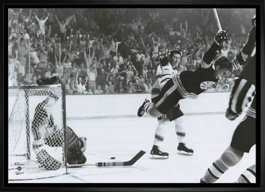Bobby Orr 20" x 29" Framed Canvas Bruins The Goal-H 31.5" x 22.5"